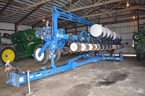 Property photo 9 - FARM EQUIPMENT AUCTION